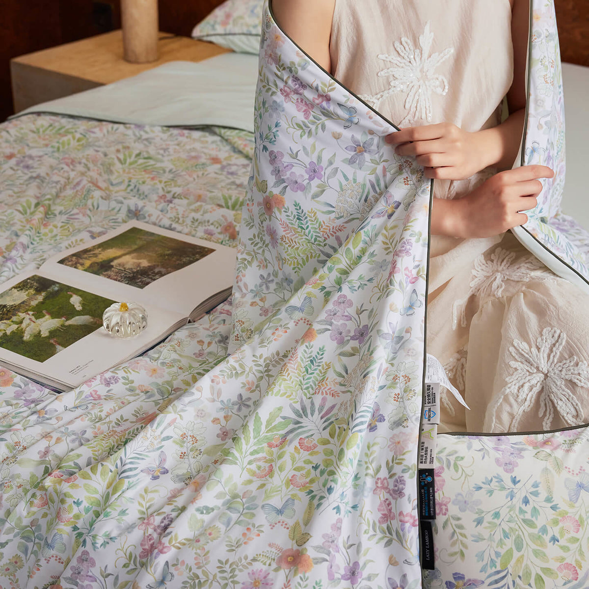 Willowmere Wildwood Breeze (Sage Green) Reversible Instant-Cooling Summer Quilt - image 6