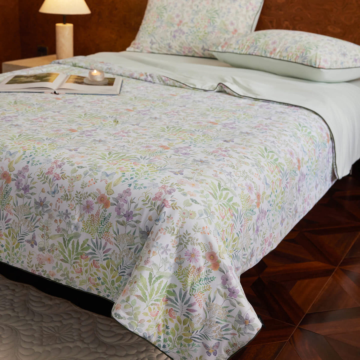 Willowmere Wildwood Breeze (Sage Green) Reversible Instant-Cooling Summer Quilt - image 10