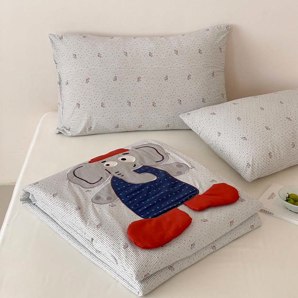 Willowmere Red-Cap Elephant Applique Embroidery Instant-Cooling Summer Quilt - Red-Cap Elephant - Full / Queen - image 1