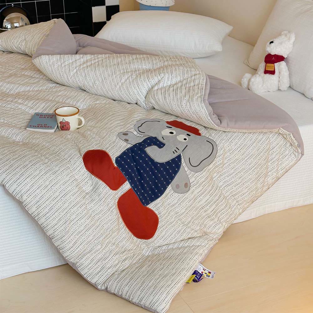 Willowmere Charming Cap Elephant Pocket Applique Cotton Double Gauze Comforter - image 4
