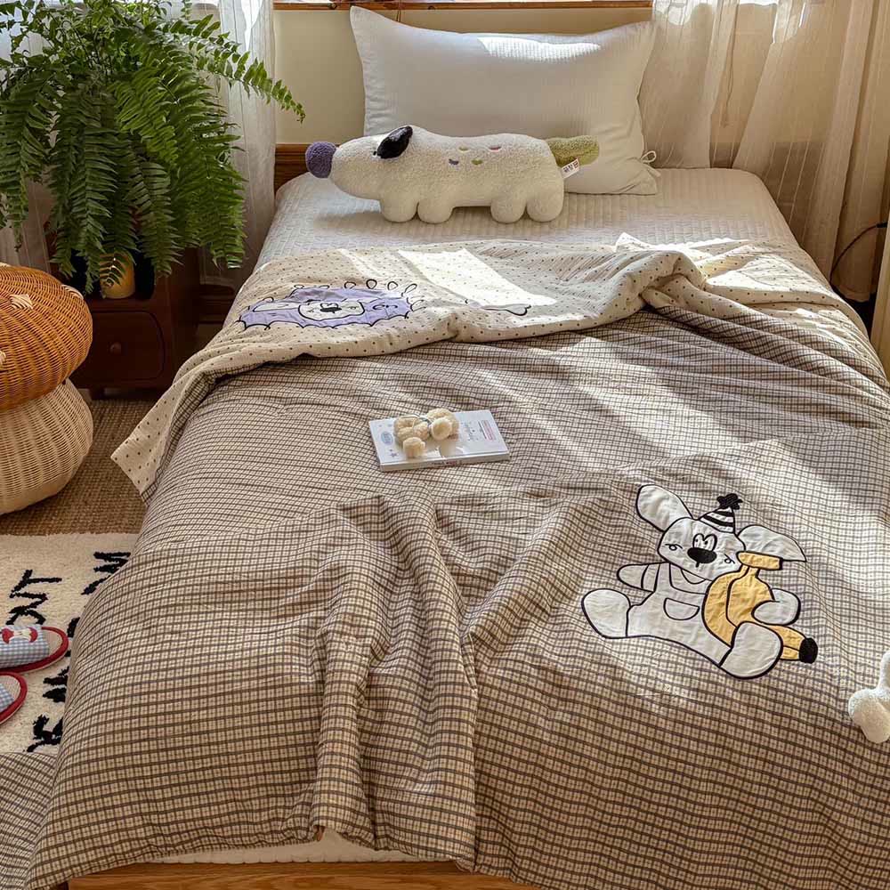 Willowmere Curly Pup Cotton Linen Applique Hand-Stitched Quilt - image 8