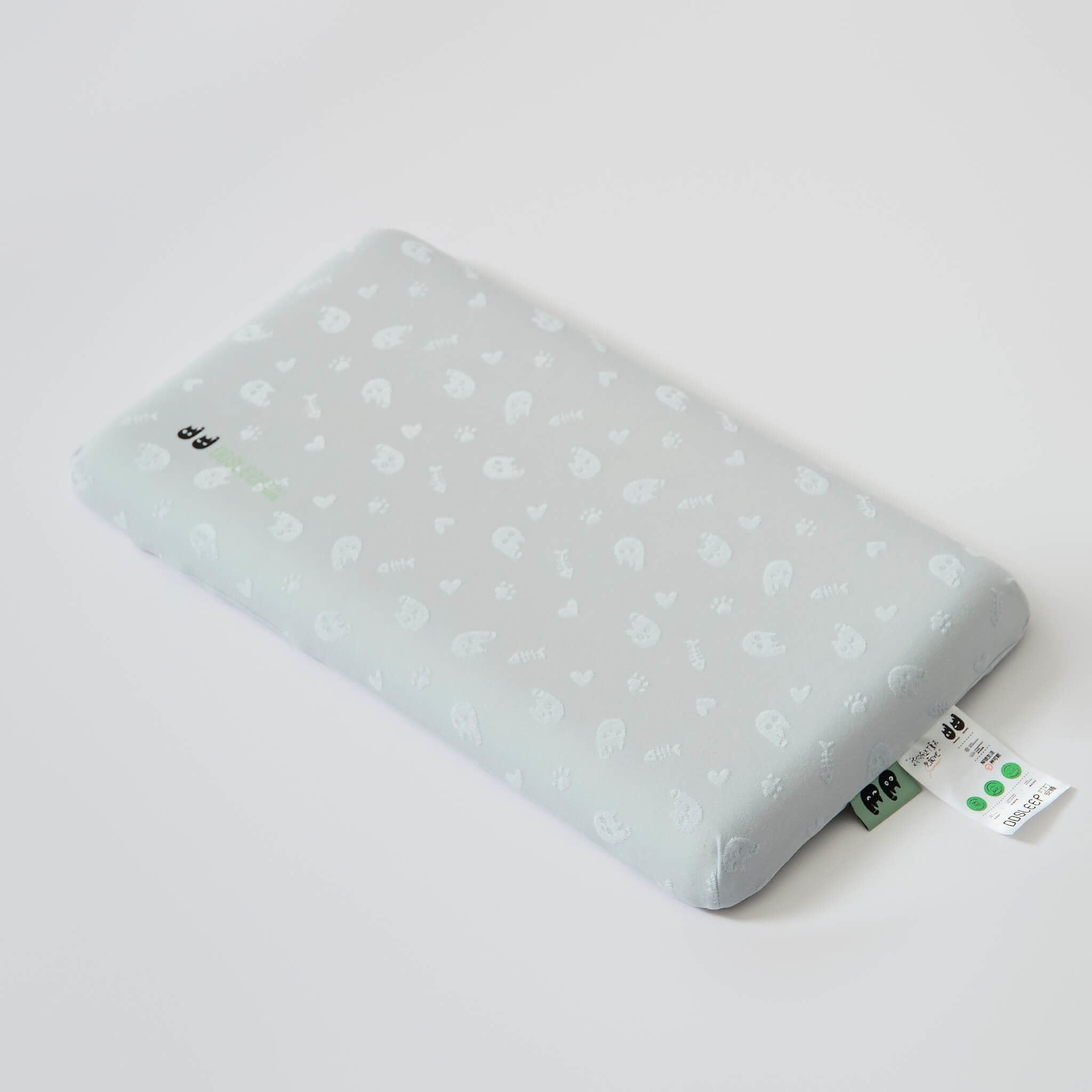 Willowmere DiCoco & DiMomo Edition Kids Ergonomic Contour Memory Foam Pillow - Gray - Kids Growth (3-8Y) - image 11